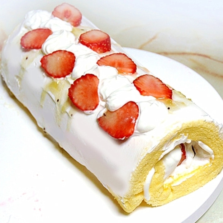 シフォン風ケーキで 苺のクリスマスロールケーキ レシピ 作り方 By Torezu 楽天レシピ シフォン風ケーキで 苺のクリスマスロールケーキ レシピ 作り方 By Torezu 楽天レシピ